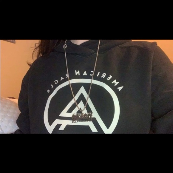 Thrasher necklace - Picture 4 of 4